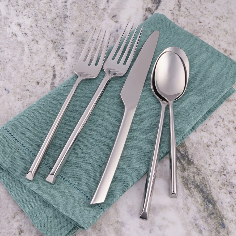 Jacqueline Forged 20 Piece Flatware Set, Service for 4