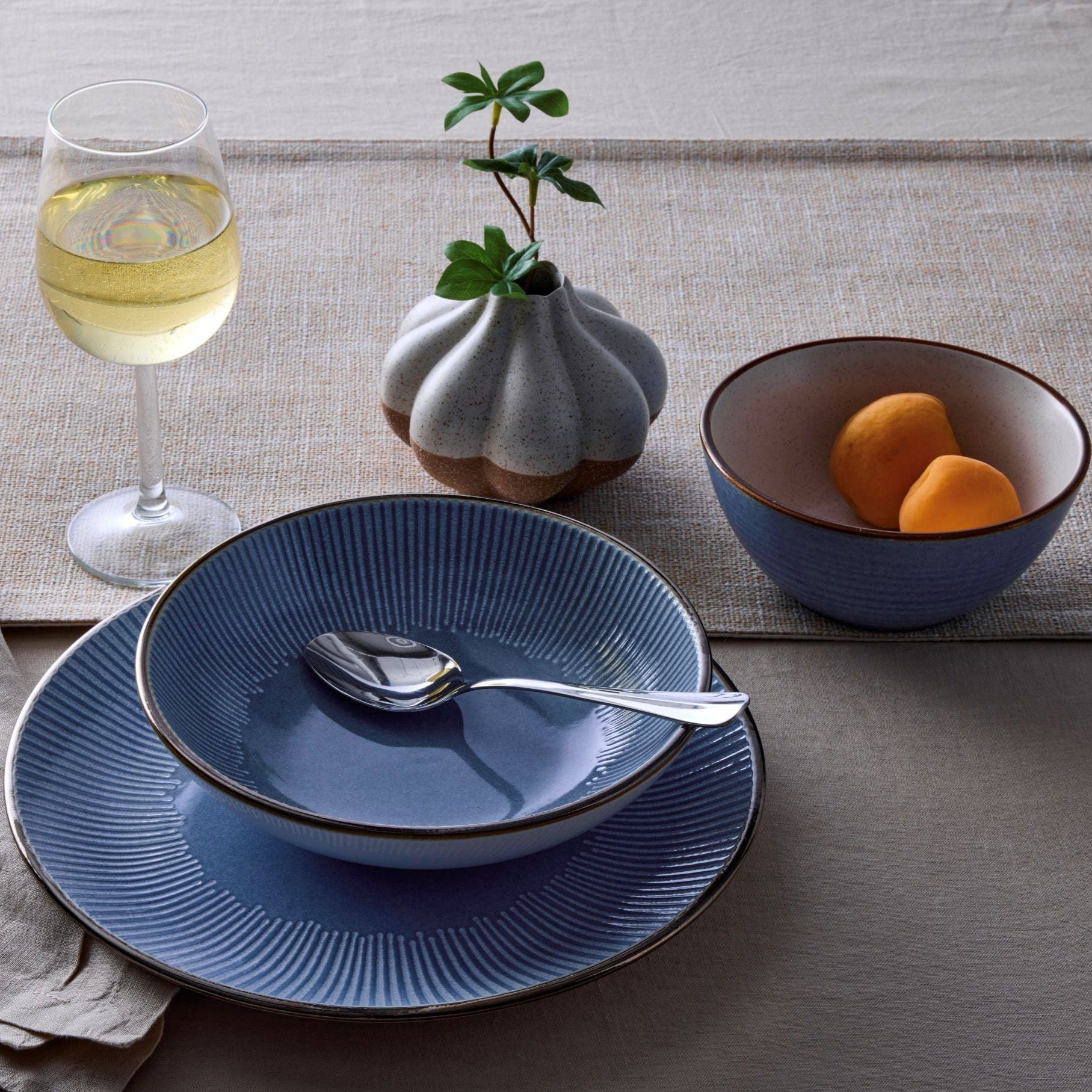 Arlie Blue 12 Piece Pasta Dinnerware Set, Service for 4