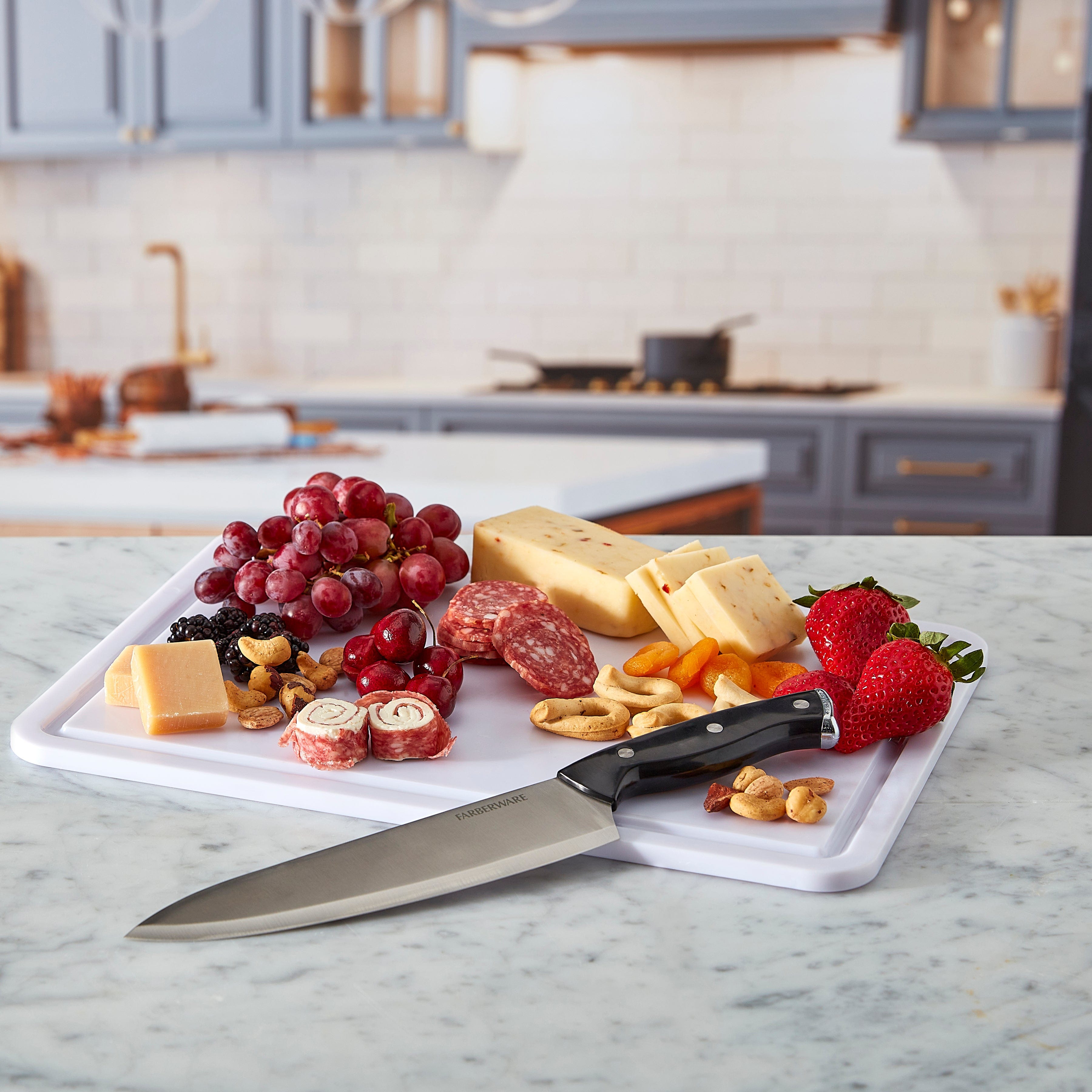 style::White Plastic Cutting Board & Lid w/ 11 Compartments