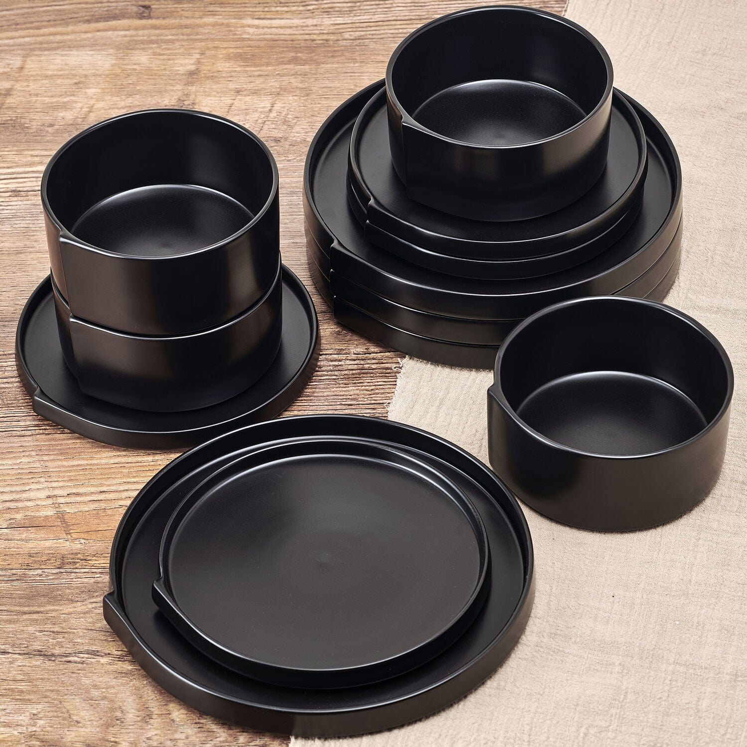 Contemporary Edge Black 12 Piece Dinnerware Set, Service for 4