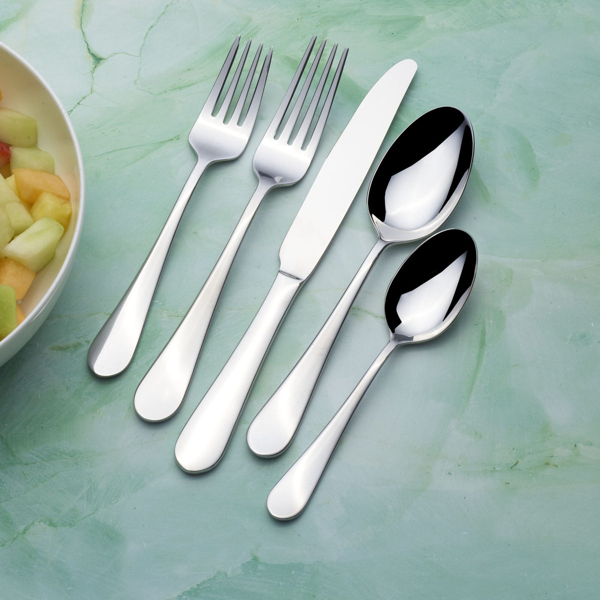 Basic 20 Piece Flatware Set, Service for 4