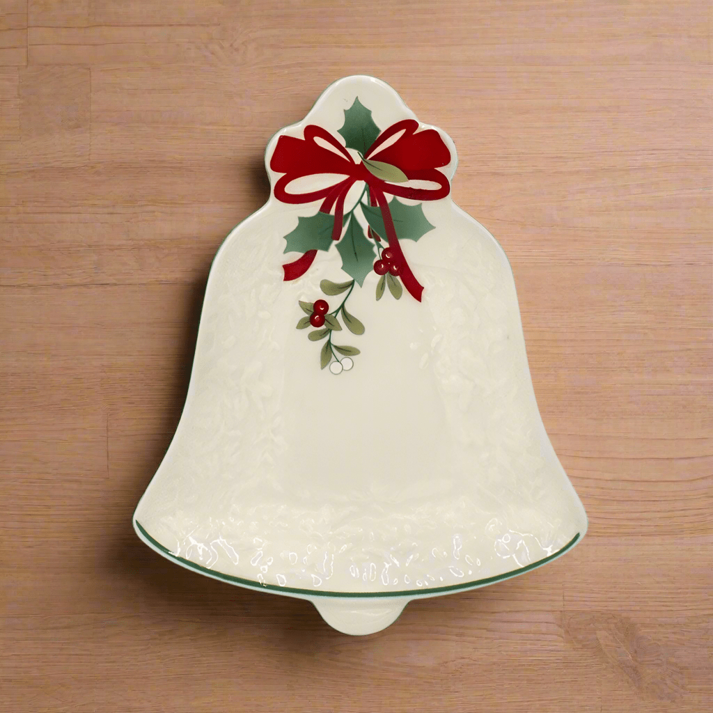 Winterberry® Bell Plate