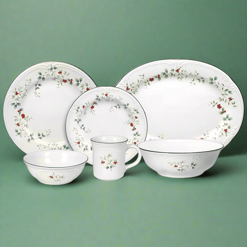 Winterberry® Service for 8 with Serveware