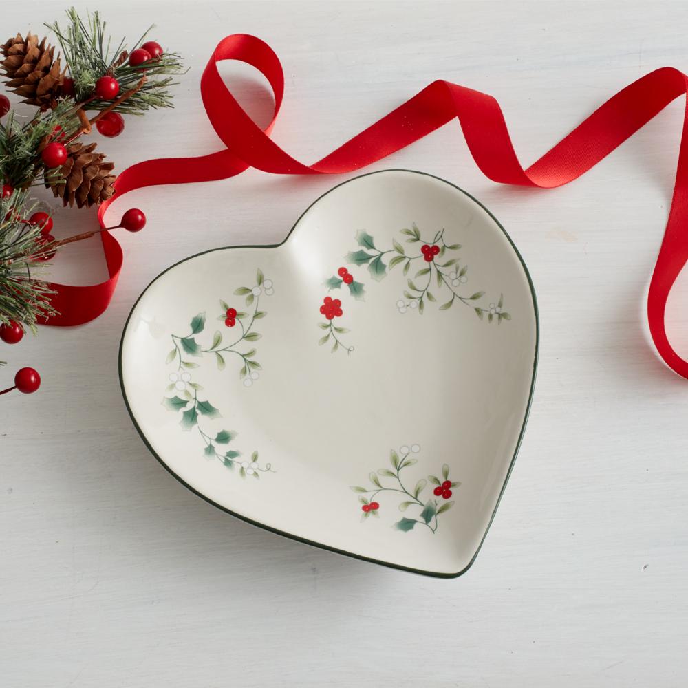 Winterberry® Heart Shaped Dish