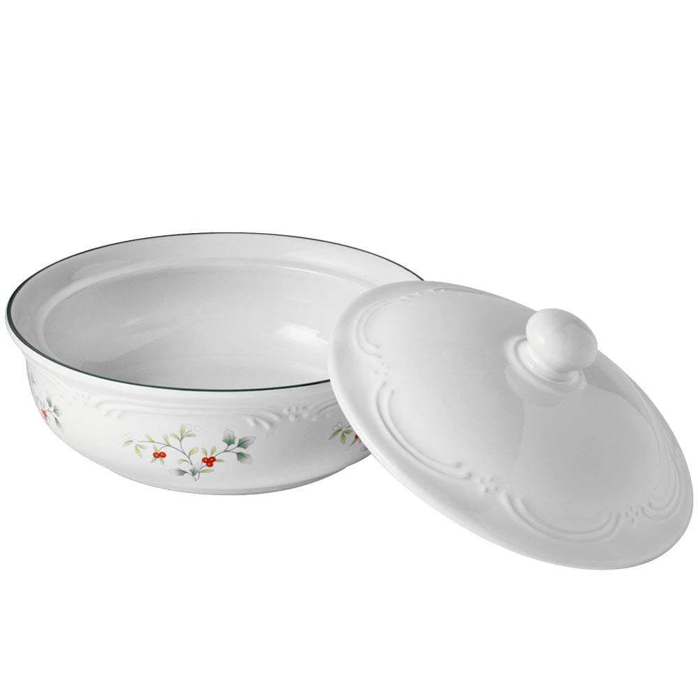 Winterberry® Round Covered Casserole