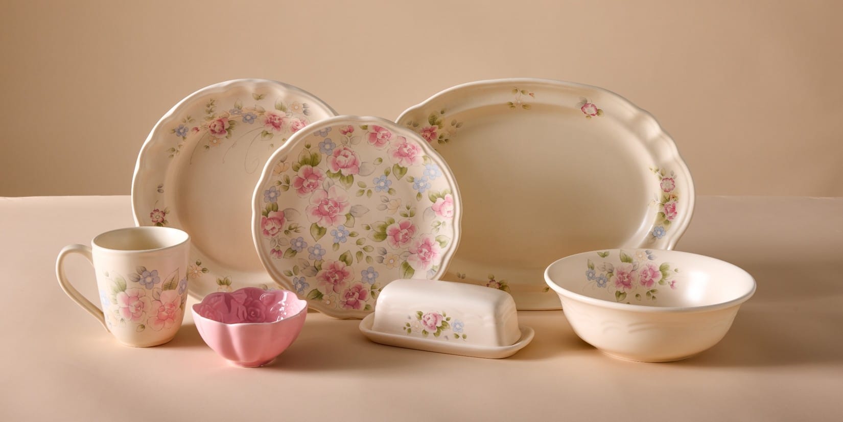 Pfaltzgraff - Shop Dinnerware, Serveware, Drinkware, Flatware