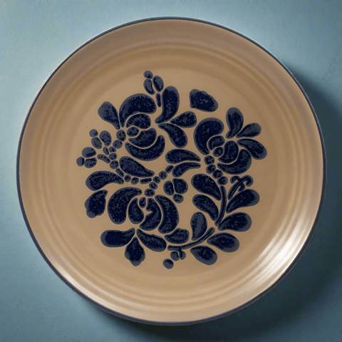 folk-art-dinner-plate_500490_1