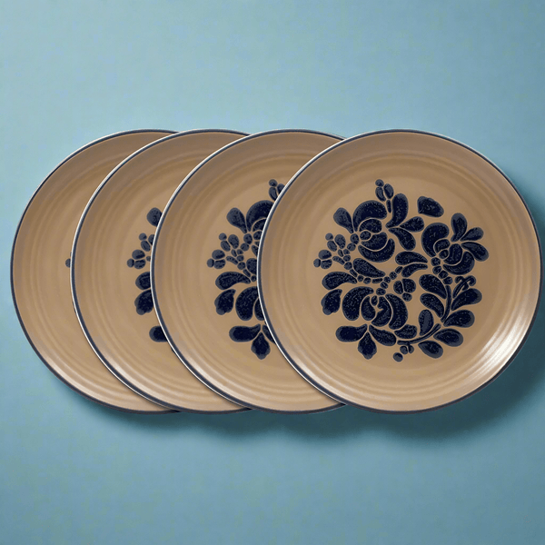 folk-art-set-of-4-dinner-