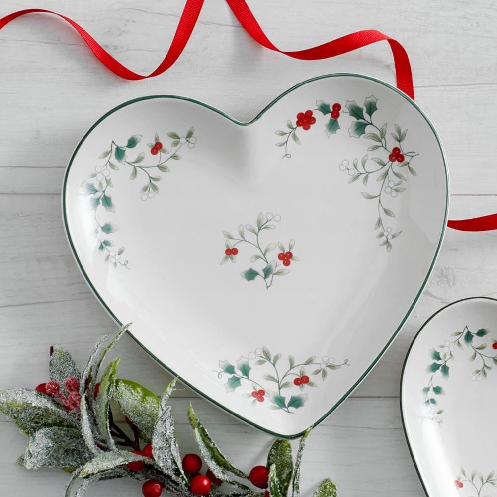 Winterberry® Heart Platter